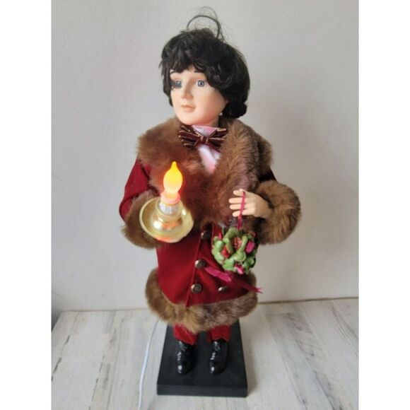 Traditions Victorian motionette couple Man red suit animated xmas decor - Picture 1 of 14